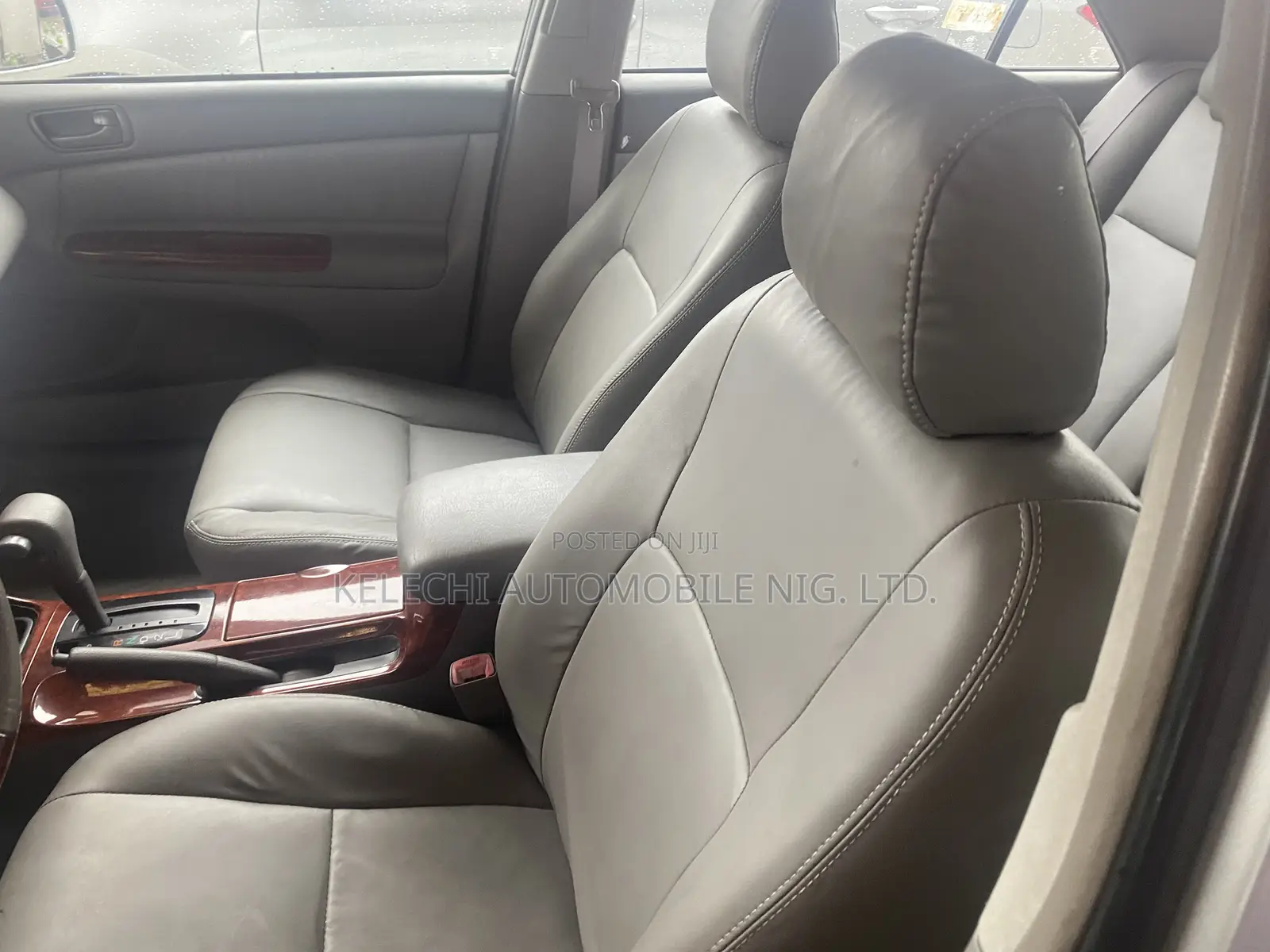 Toyota Camry 2005 Silver