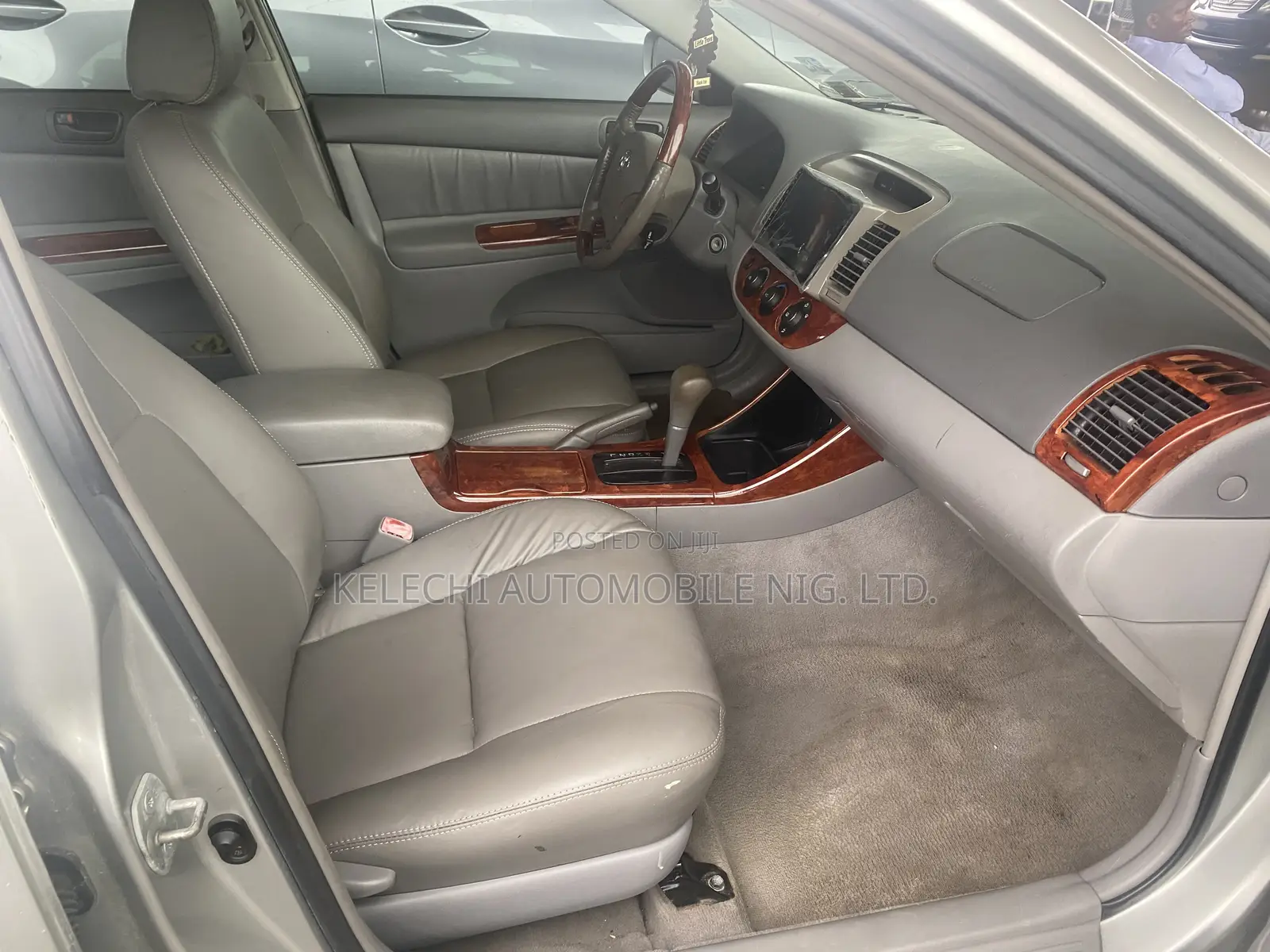 Toyota Camry 2005 Silver