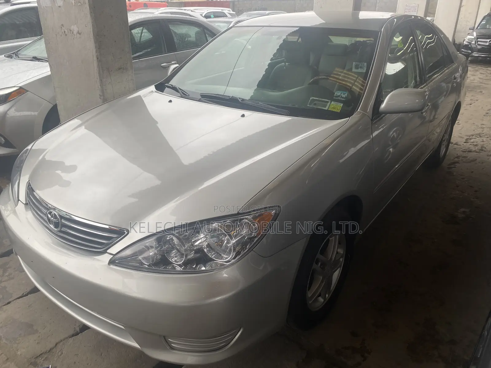 Toyota Camry 2005 Silver