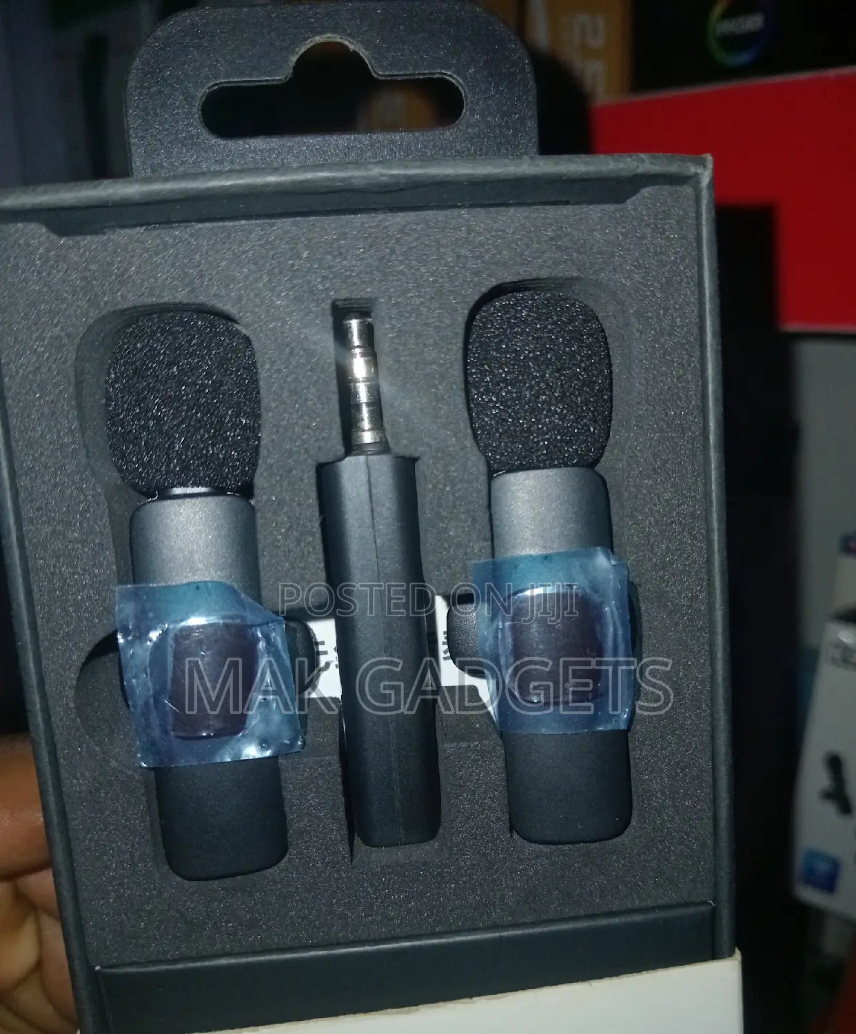 Dual Wireless Lapel Microphone Lavalier Mic TYPE-C
