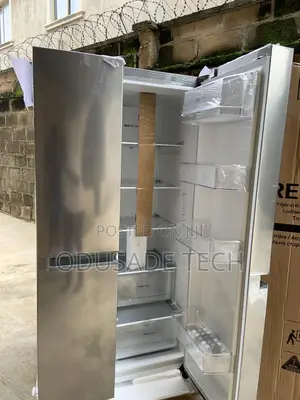 Admirable LG 688L Side-by-Side Refrigerator REF 257 JLYL-B