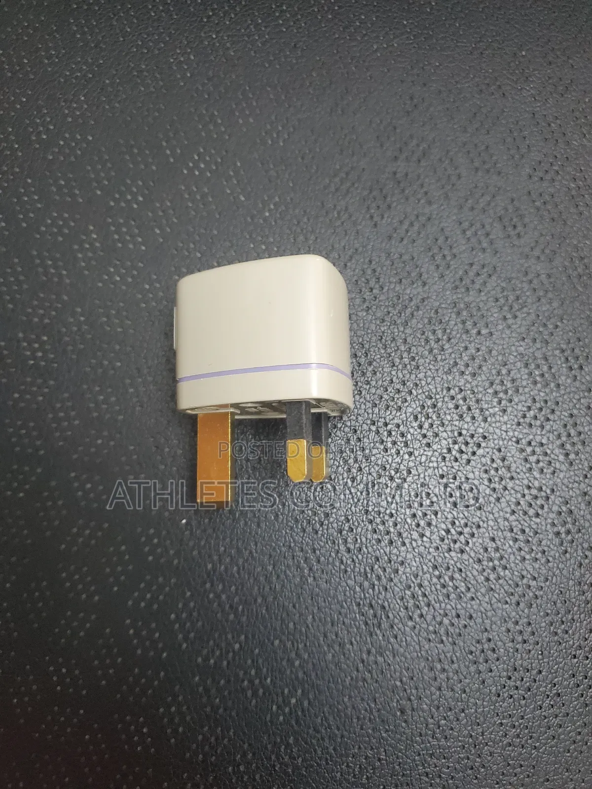 Universal Adapter