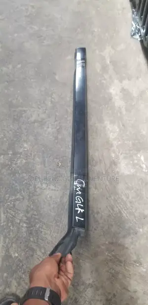 GLK350 Set of Windscreen Crome