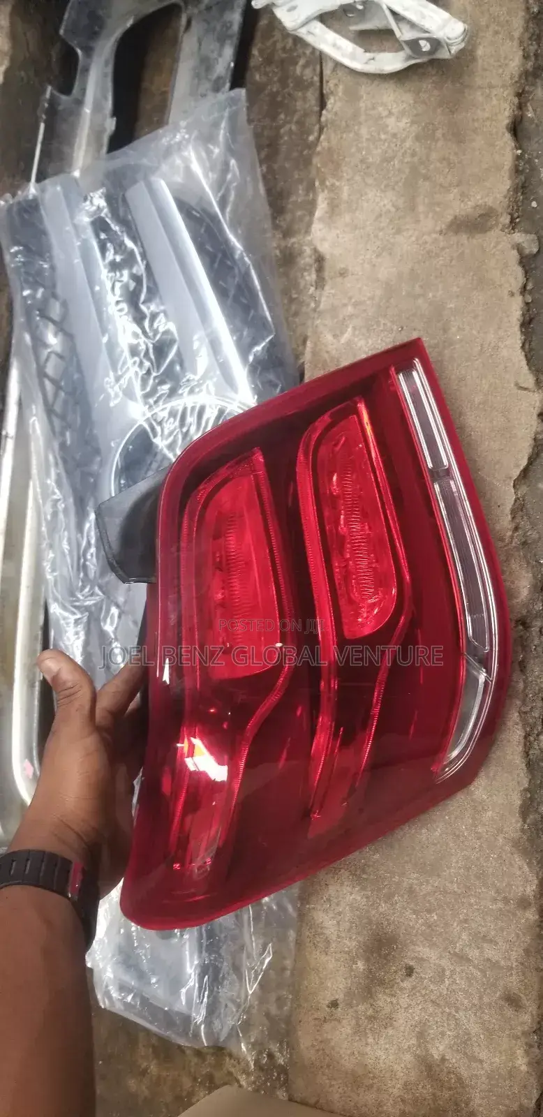 GLK350 2013 Left Side Backlight