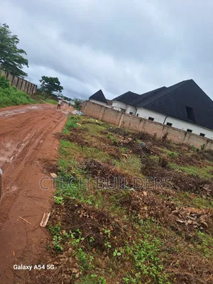 Distress 100x100. 200ft Off Ohen, Okhuoromi, Airport Road