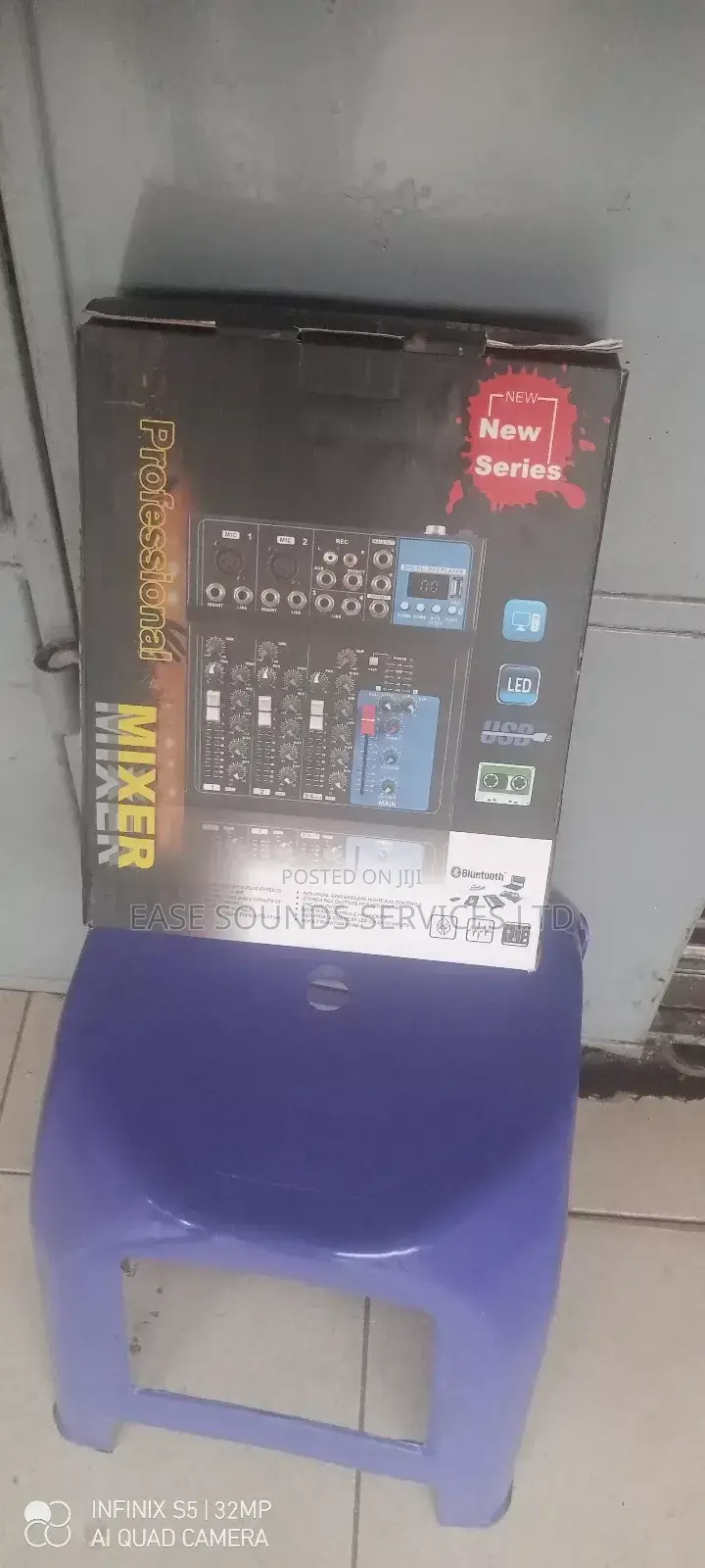 4channels Yamaha Mixer