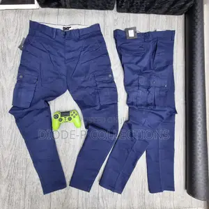 Massimo Dutti Combat Trousers Chino's