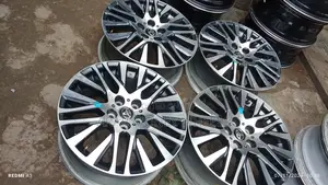 18 Inch Spokie Designers Wheels for Toyota Vehicles