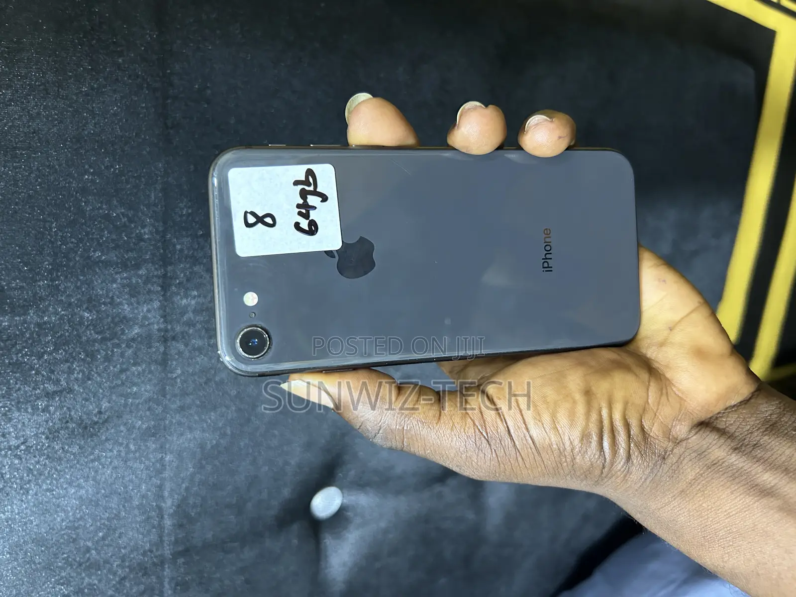 Apple iPhone 8 64 GB Black
