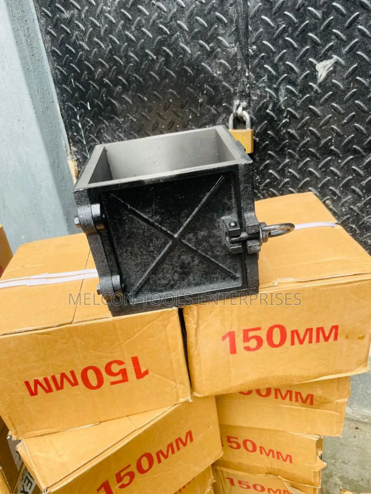 Cube Mould