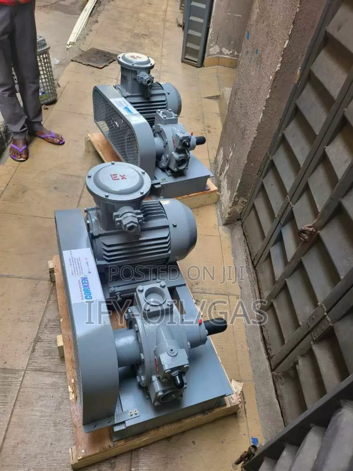 2" LPG Corken Pump Wit 7.5hp