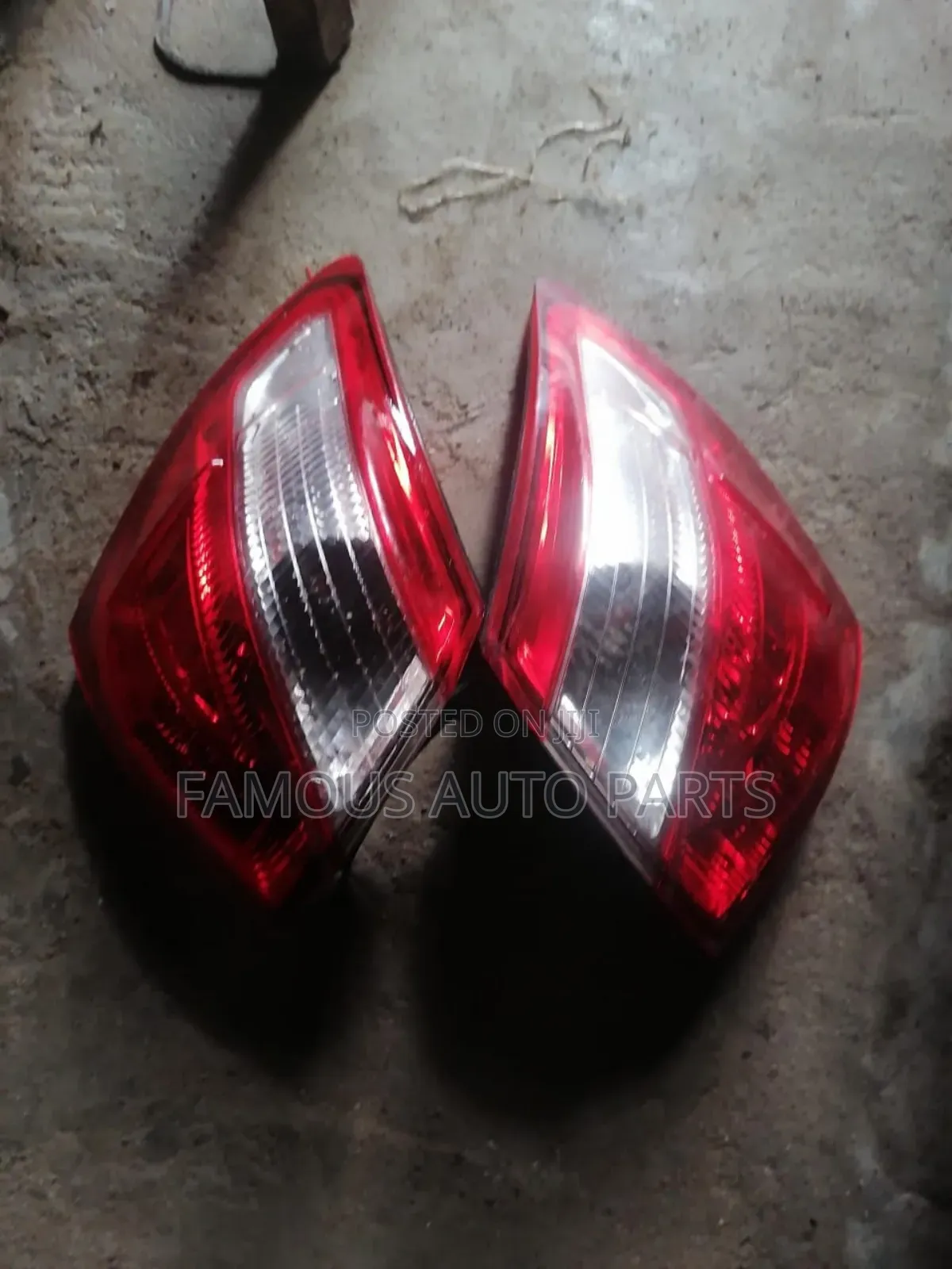 Headlight Back Light Nissan Qashqai 2010