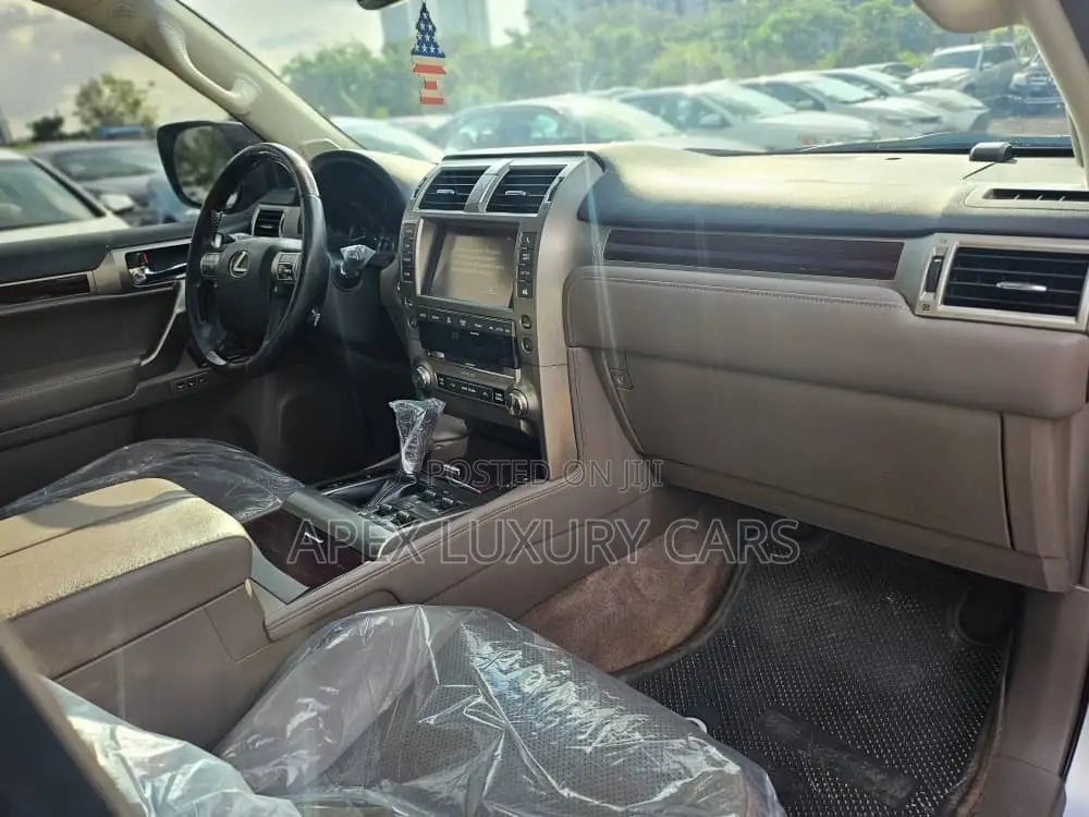 Lexus GX 460 Luxury 2018 Silver