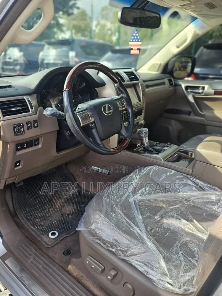 Lexus GX 460 Luxury 2018 Silver