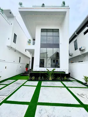 5bdrm Duplex in Ajah for sale