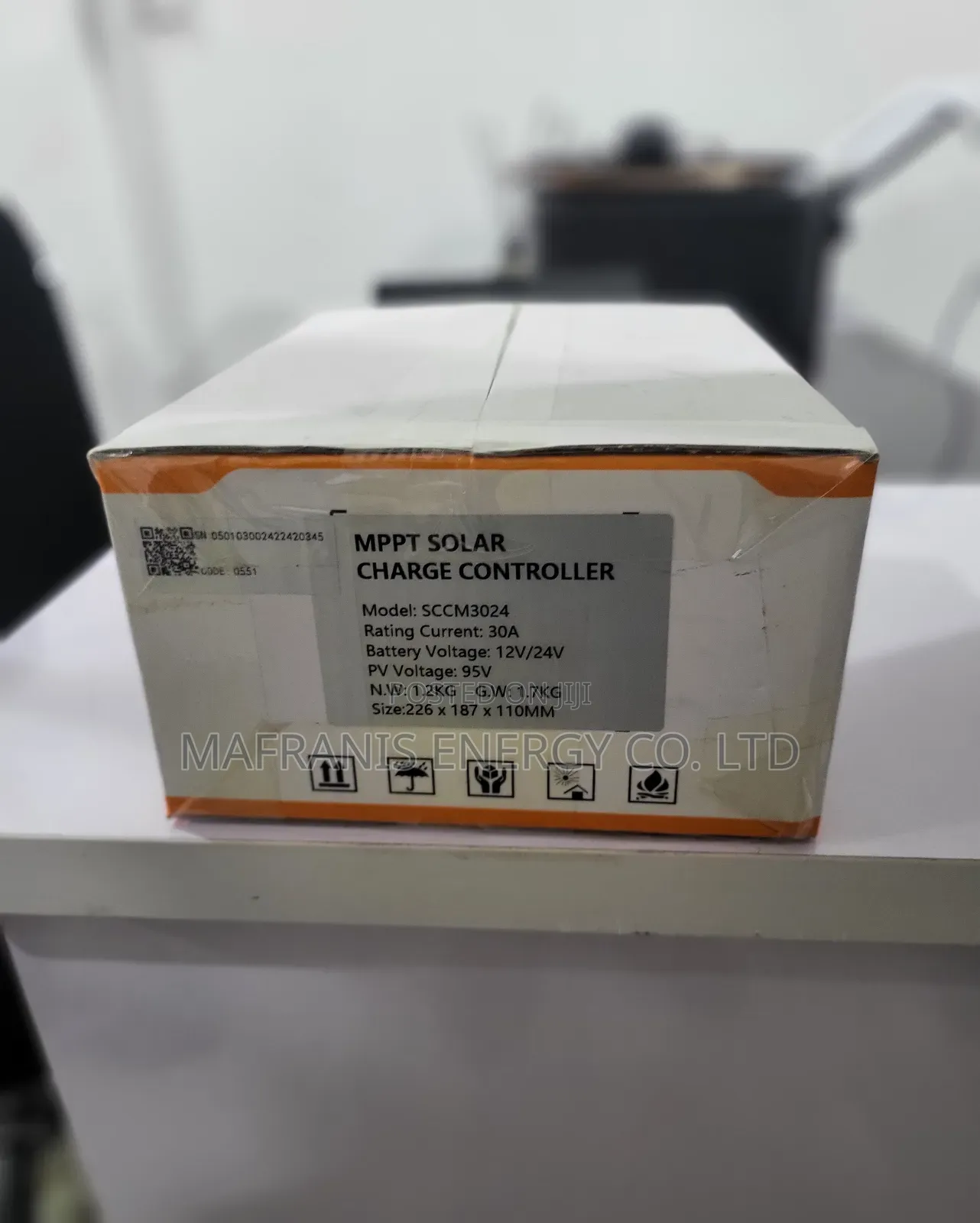 30 Amp Solar Charge Controller