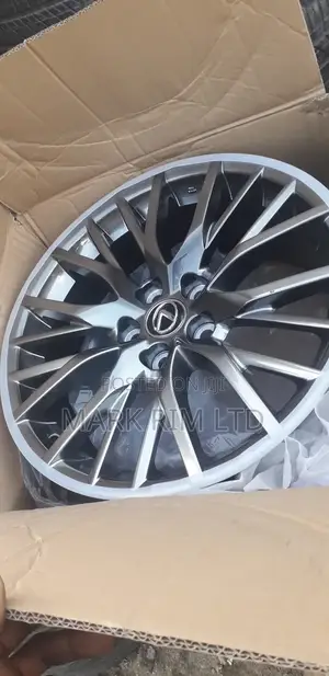 20inches and 18inches Lexus Rx350