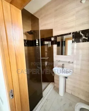1bdrm Shared Apartment in Gra, Ikota for rent