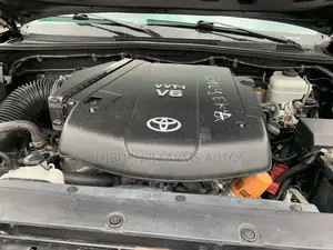 Toyota Tacoma Double Cab 4x4 4.0L V6 5-Speed Automatic 2013 Gray