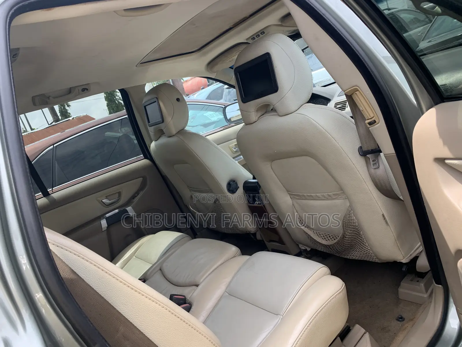 Volvo XC90 2012 Green