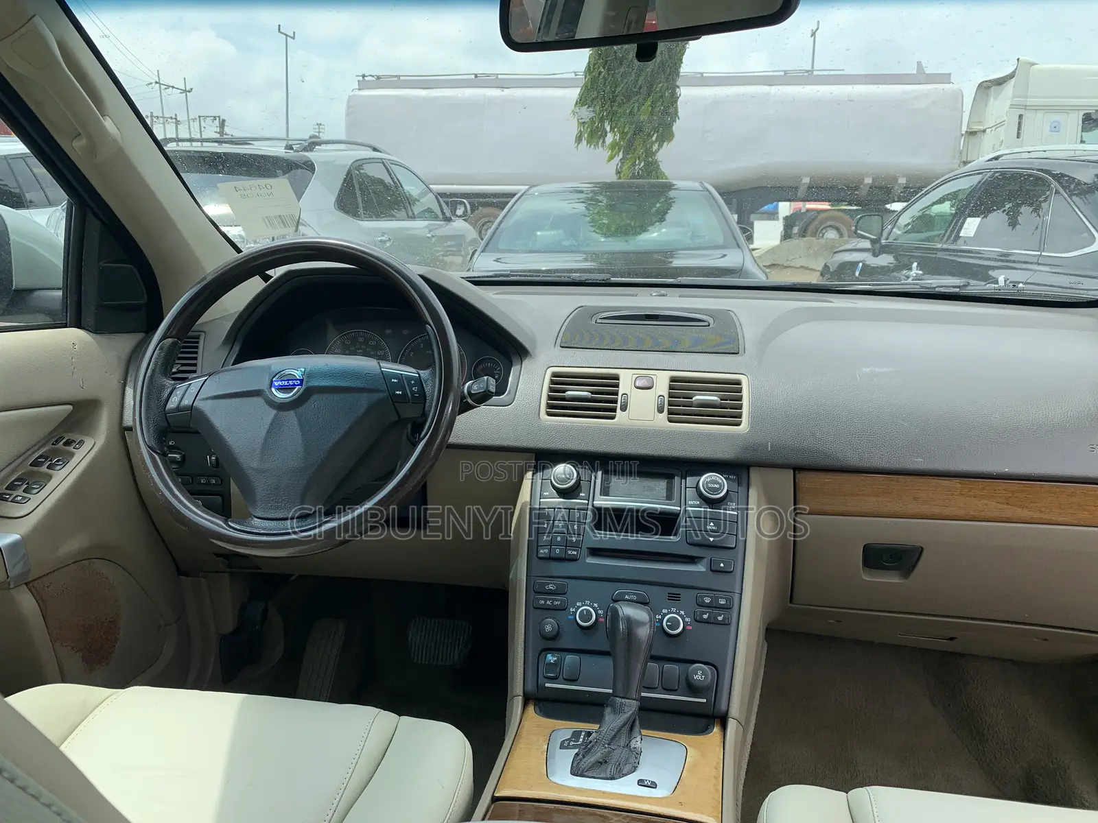 Volvo XC90 2012 Green