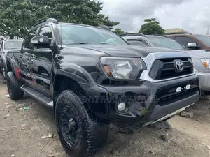 Toyota Tacoma V6 4dr Double Cab 4WD 5.0 ft. SB (4.0L 6cyl 5A) 2014 Gray