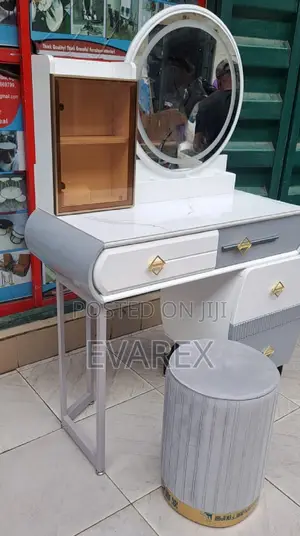 Luxury Standing Cabinet Shelve Mirror