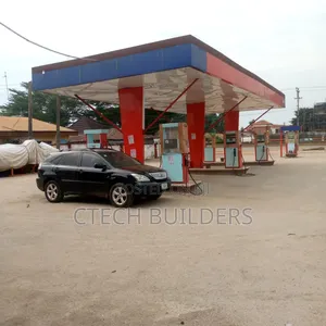 Filling Station With Gas Plant on 100ftx170ft at Aduwawa Rd