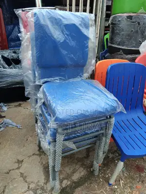 Loyal Banquet Chair