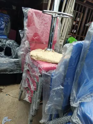 Loyal Banquet Chair