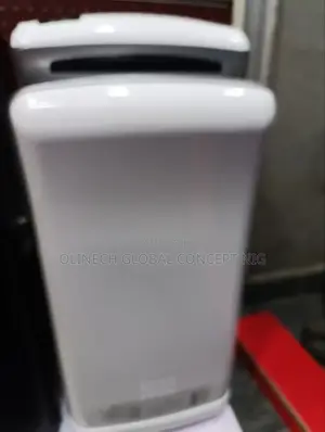 Mast Hand Dryer