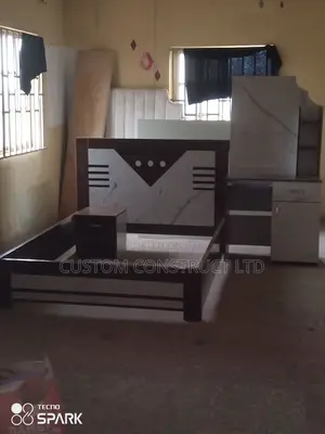Classic Bedframe With a Side Mirror Drawer.