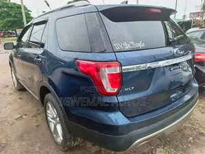 Ford Explorer 2017 Blue