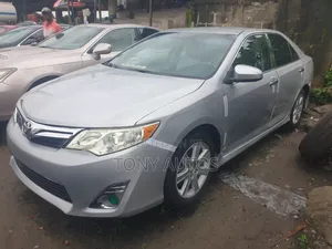 Toyota Camry 2013 Silver