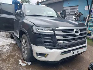 Upgrade Your 2012 Landcruiser to Latest Model 2023 Model