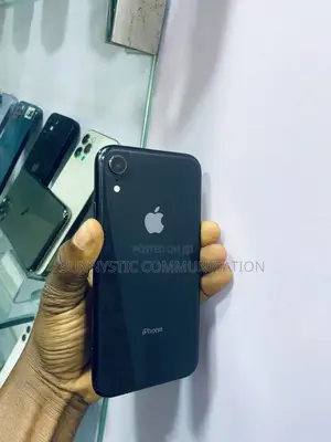 Apple iPhone XR 64 GB Black