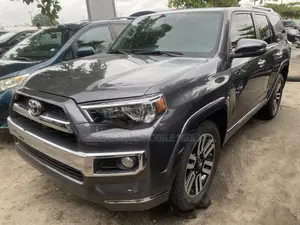 Toyota 4-Runner Limited 4x4 2018 Gray