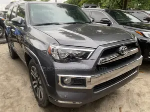 Toyota 4-Runner Limited 4x4 2018 Gray