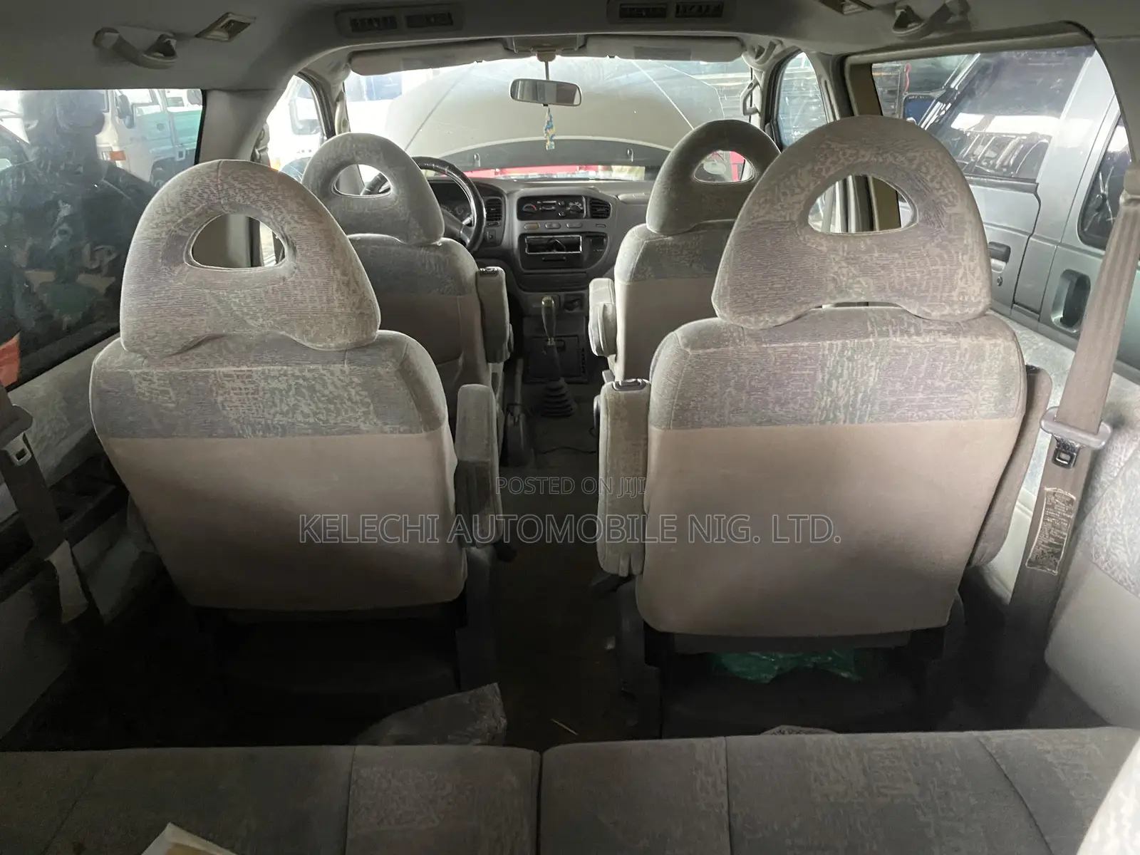 Mitsubishi Space Gear 2003 Silver