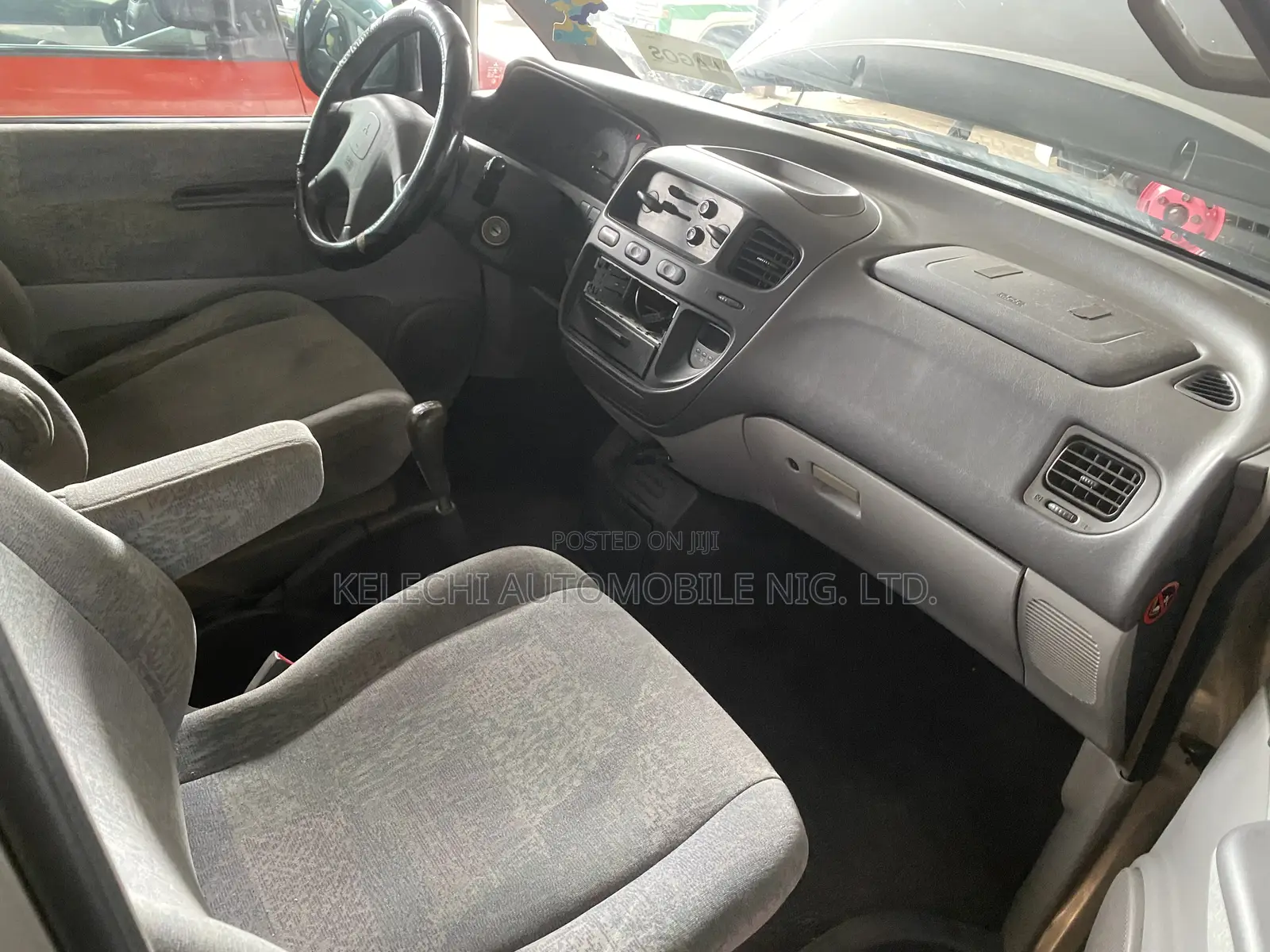 Mitsubishi Space Gear 2003 Silver