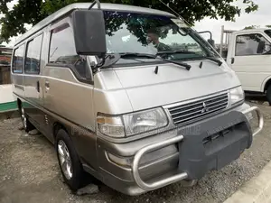 Mitsubishi Delica 2010 Grey