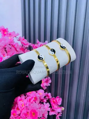 Hand Bracelet