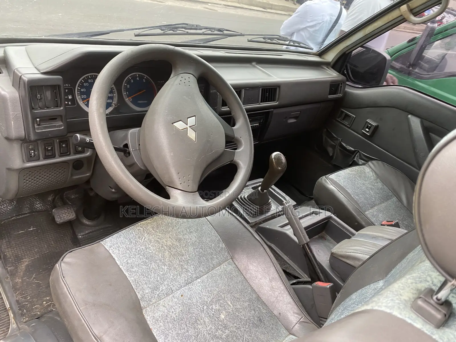 Mitsubishi Delica 2014 Silver