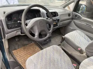 Mitsubishi Space Gear 2003 Blue