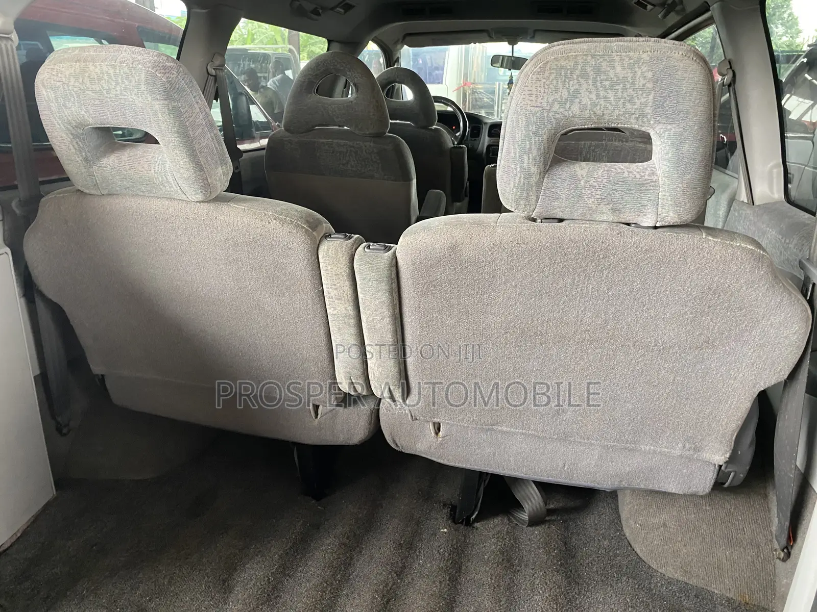 Mitsubishi Space Gear 2003 Grey