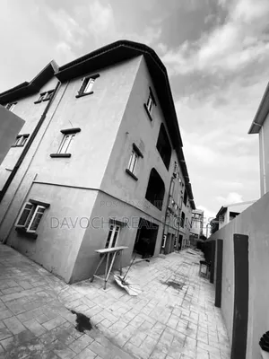 2bdrm Apartment in Ikate Lekki for rent