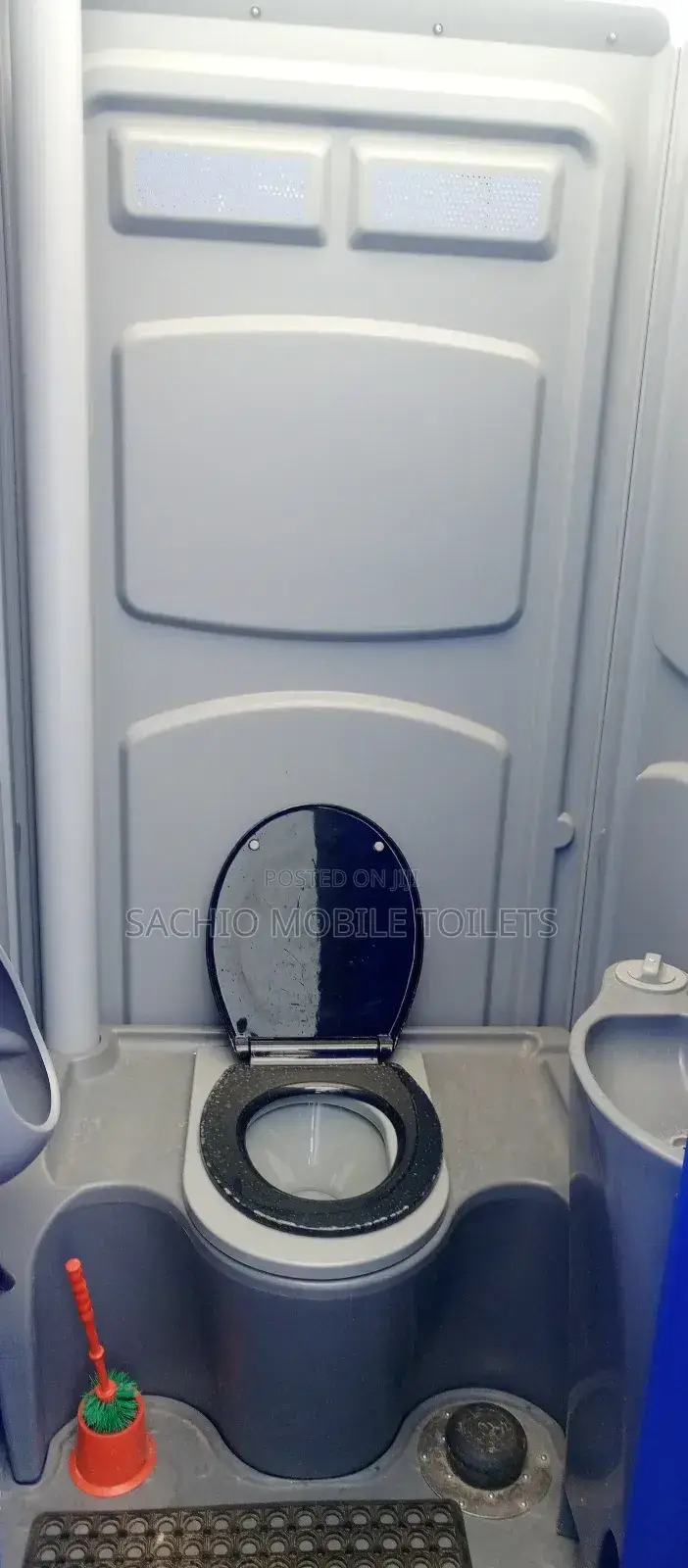 Efficient Mobile Toilet Rentals for Corporate Events