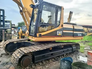Photo - Cat Excavator