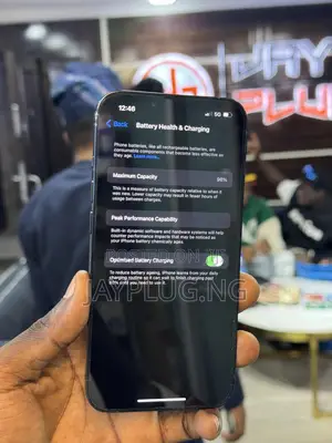 Photo - Apple iPhone 13 Pro 128 GB Gray