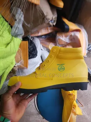 Short Safety Yellow Rain Boots